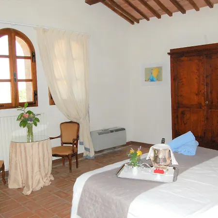 Borgo Gallinaio Bed & Breakfast 3*